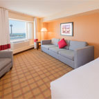 Guest Rooms - Four Points by Sheraton Niagara Falls Hotel